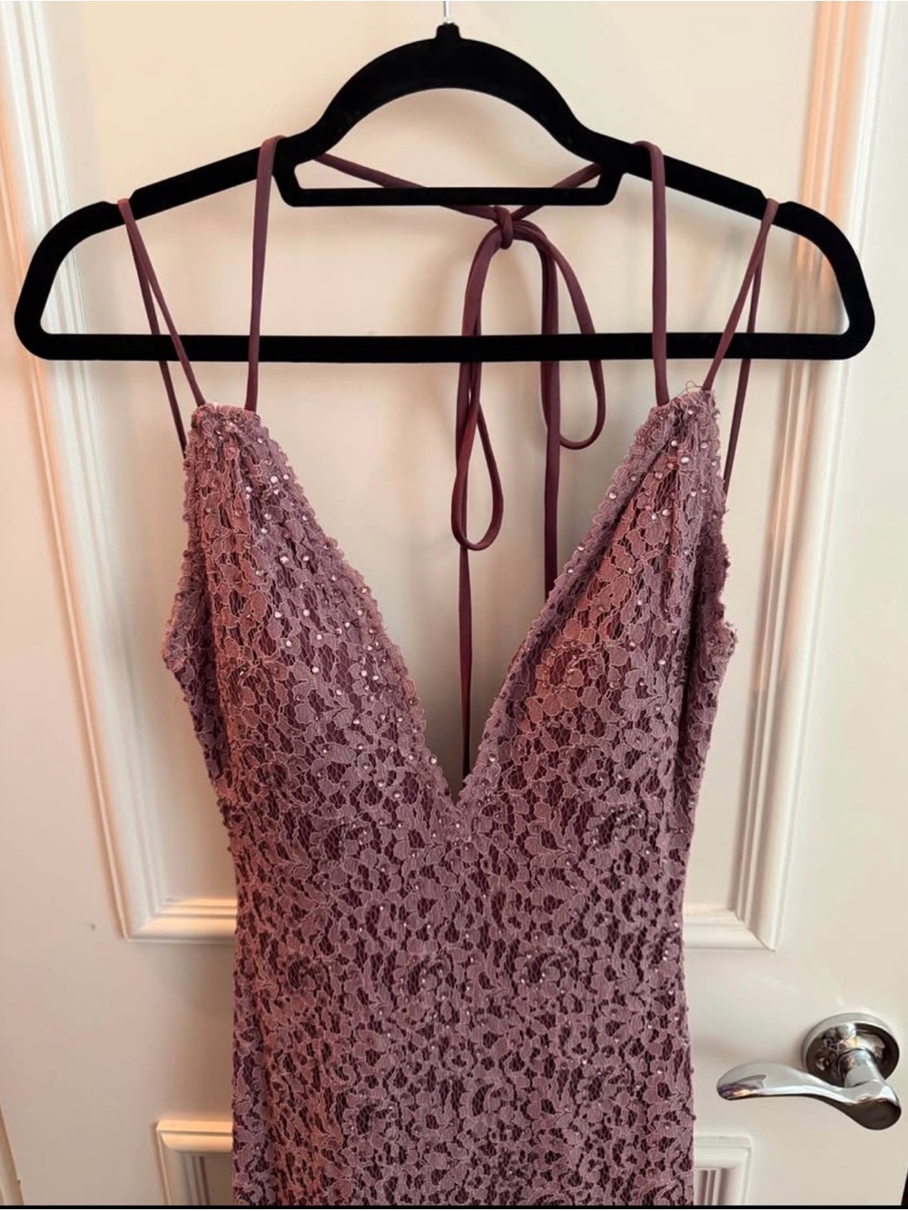Jovani Mauve Lace Mermaid Gown with Spaghetti Straps - Picture 4 of 7